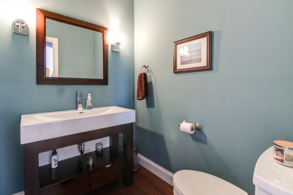 Cost of Powder Room Construction in Killeen