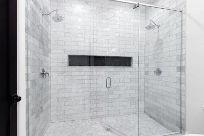 Elegant Shower Tile